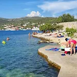 By The Sea - Trogir - 5982 아파트